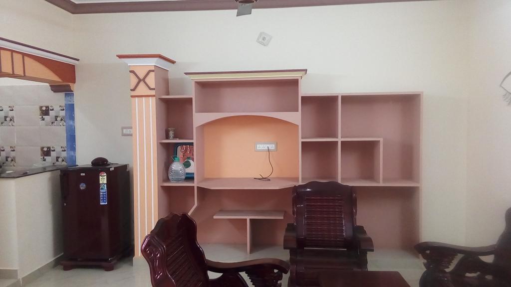 Sabri Guest House Tiruvannāmalai エクステリア 写真