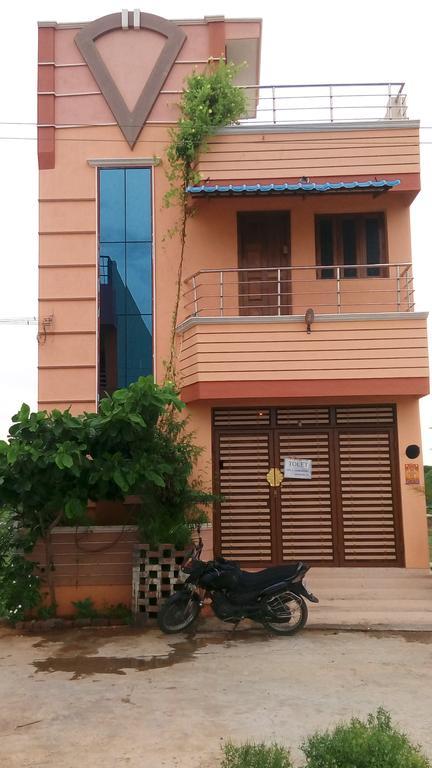 Sabri Guest House Tiruvannāmalai エクステリア 写真