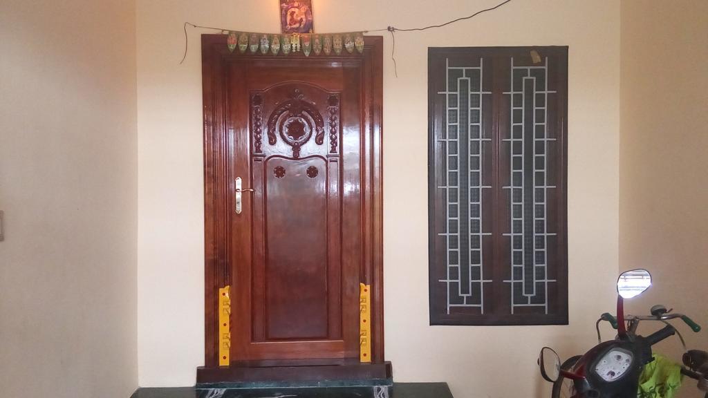 Sabri Guest House Tiruvannāmalai エクステリア 写真